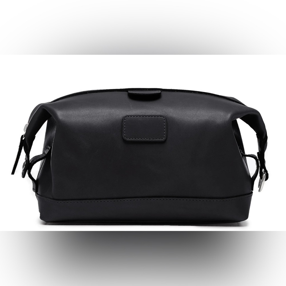 “RYDER” Leather Toiletry Bag….100% Leather…Color: Black….Brand New